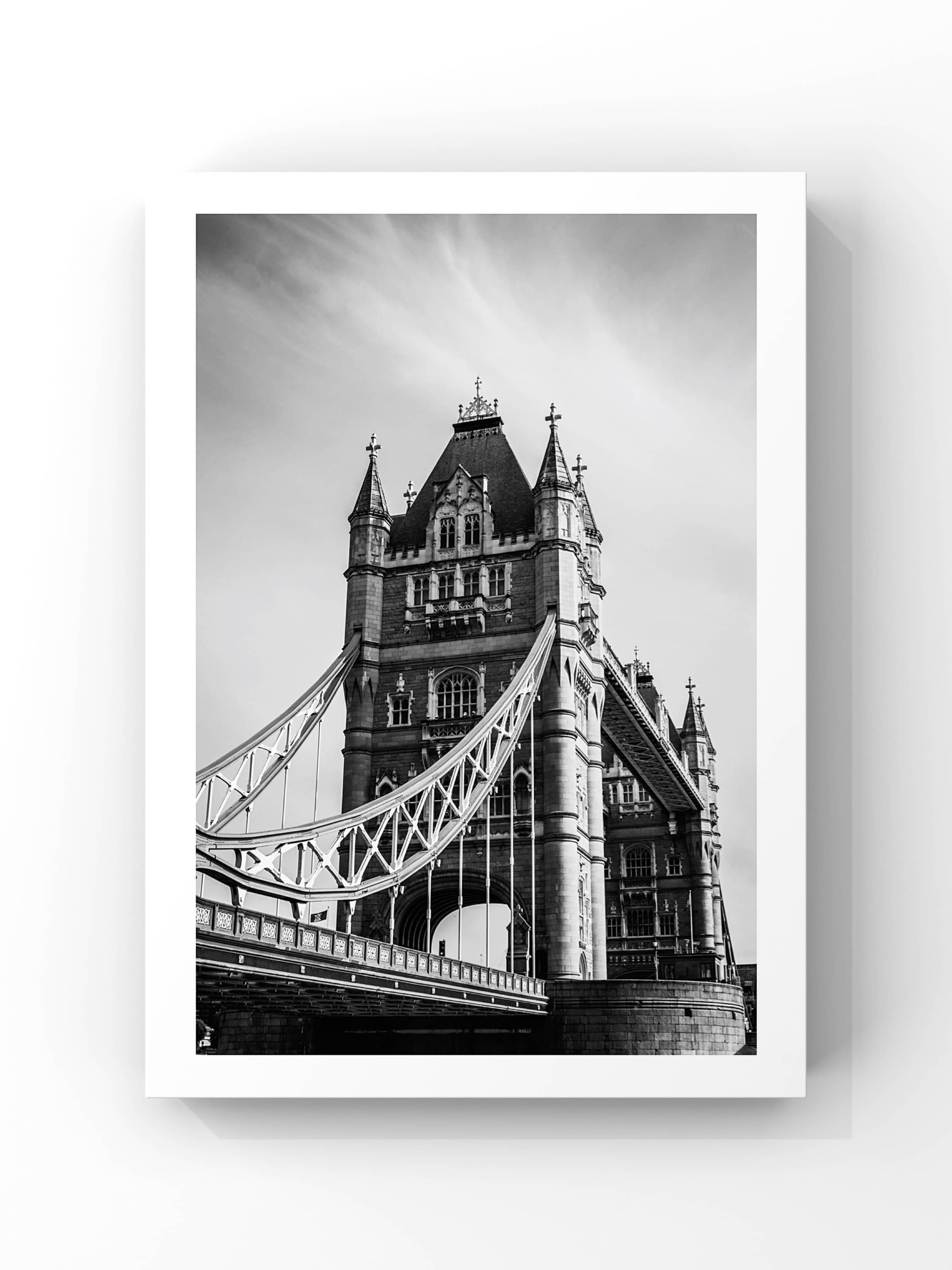 Tower Bridge – Black & White Architecture Poster Tablo