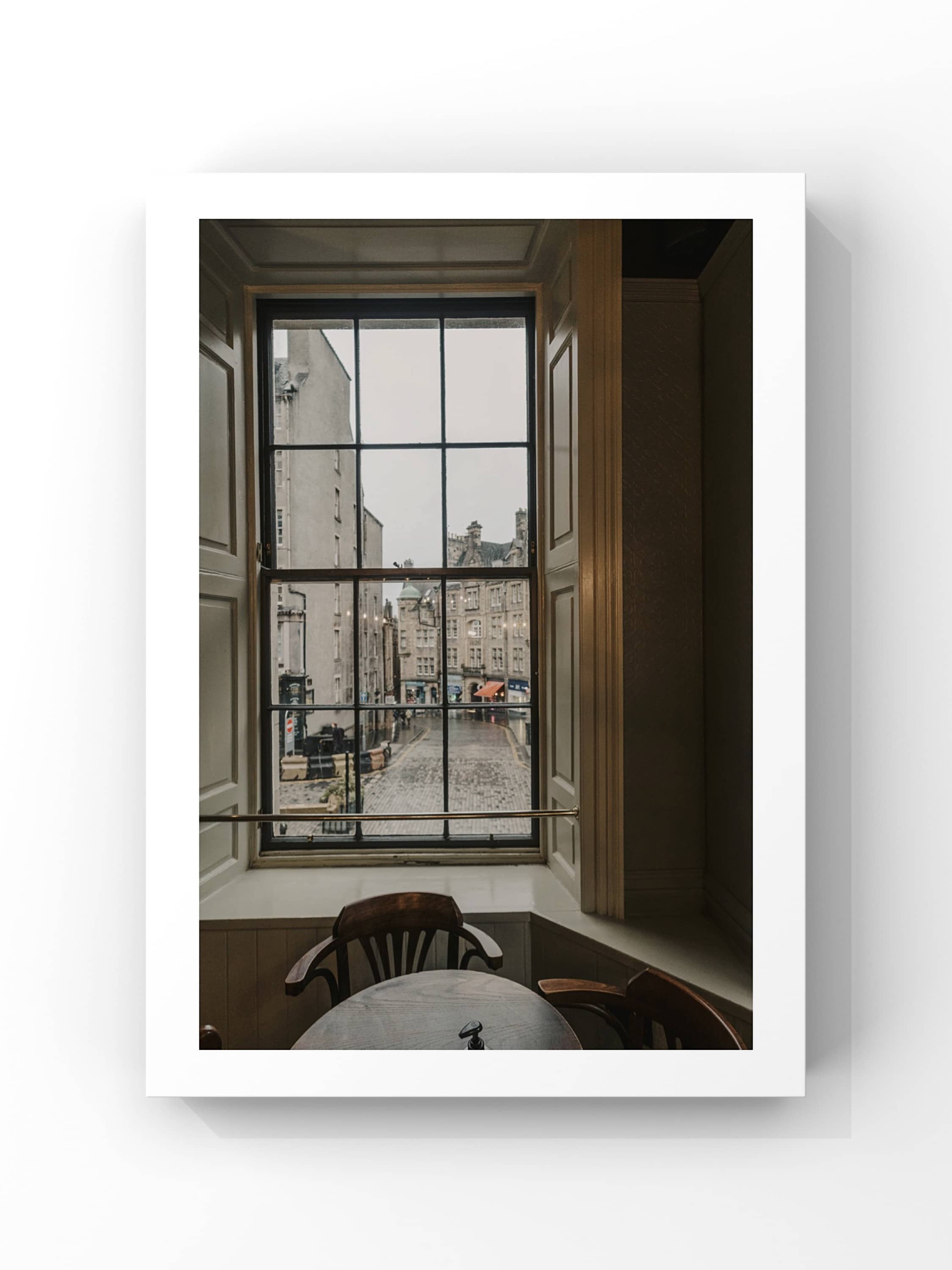 Pencere Önü – Vintage Atmosfer Poster Tablo